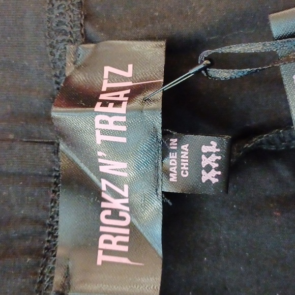 DOLLSKILL TRICKZ N TREATZ CALLING ALL SPIRITS OUIJA LEGGINGS XXL BLACK/WHITE - Picture 9 of 13